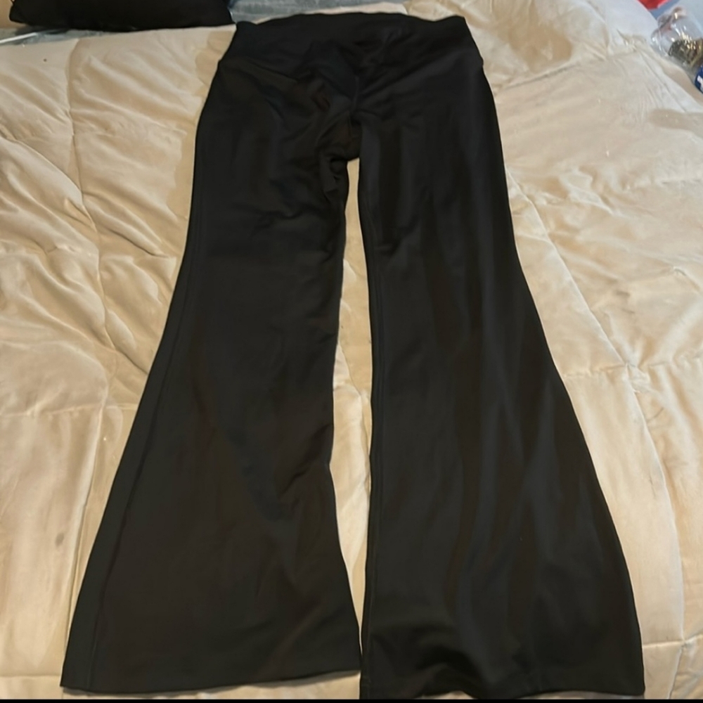 Black flare leggings